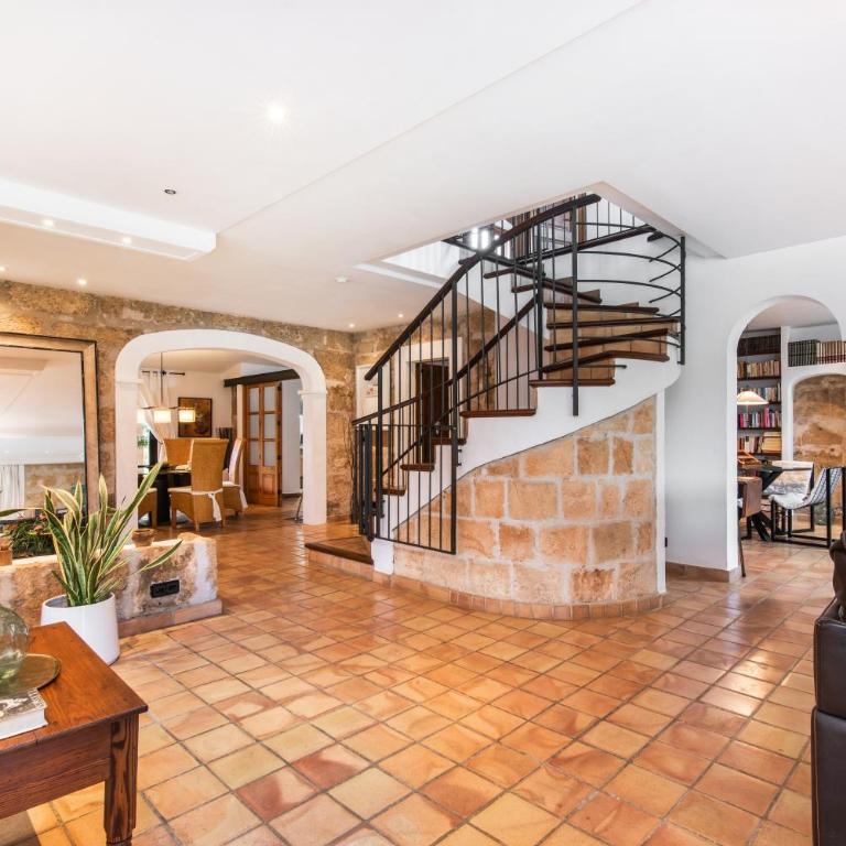 MOLINER PREMIUM VILLA by MAINVILLAS your home a 5-minute drive from LLenaire Beach - Villa de 4 dormitorios - 36