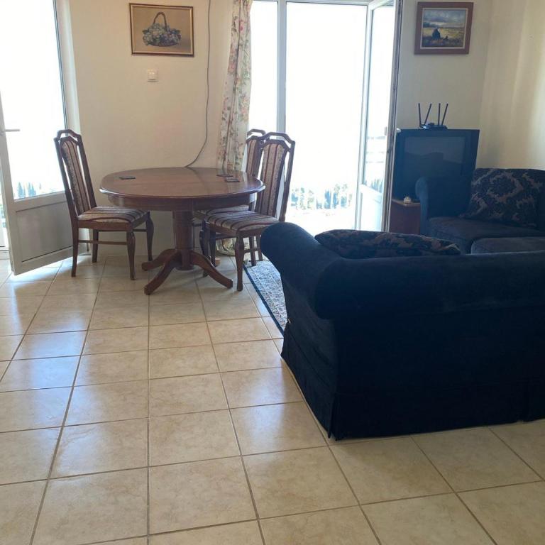 Magnificent View Apartment - One-Bedroom Apartment - 38