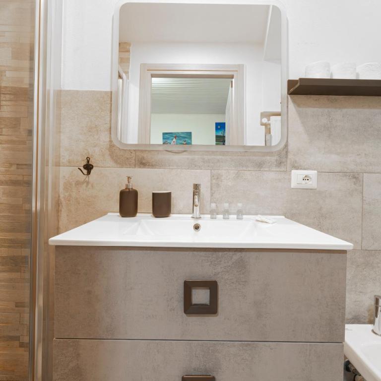 Art Design Apartment - City Center - Appartamento con 1 Camera da Letto - 73