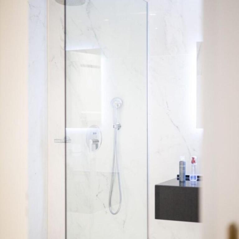 Scuol Palace - Culture, Nature & Health - Junior Suite mit Bergblick - 1
