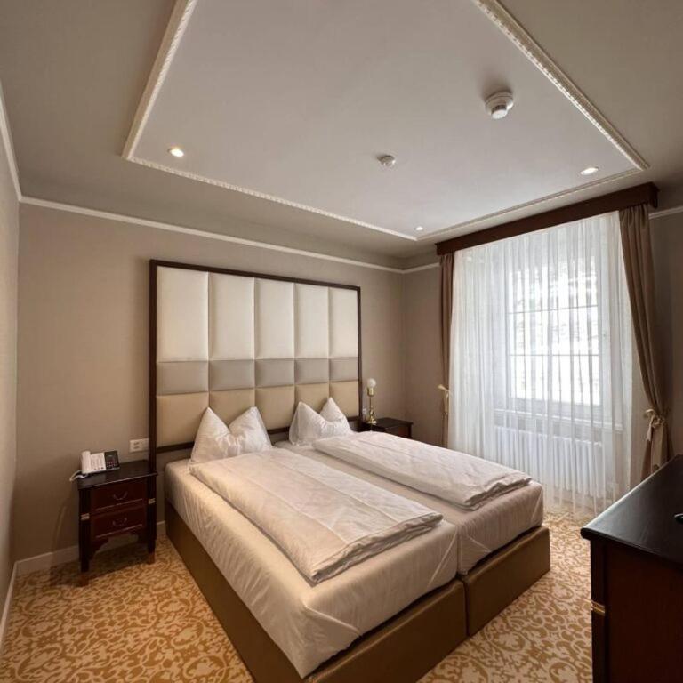 Scuol Palace - Culture, Nature & Health - Junior Suite mit Bergblick - 2
