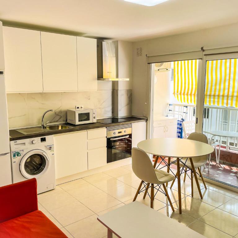 Rentaliday Los Cristianos Beach - Apartamento Estudio - 5