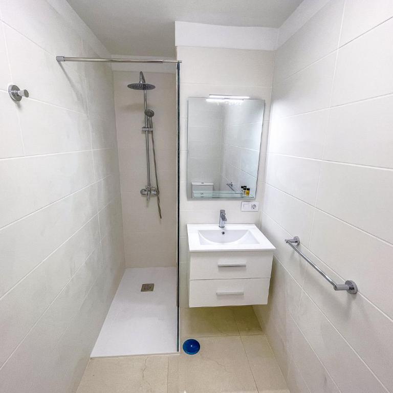 Rentaliday Los Cristianos Beach - Apartamento Estudio - 8