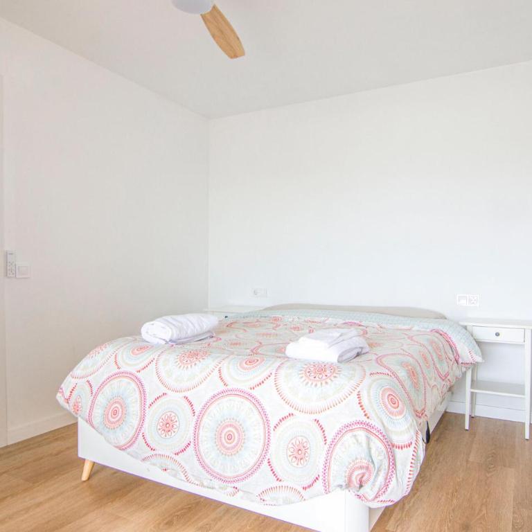 Awesome Apartment In Cullera With House Sea View - Three-Bedroom Apartment - 14