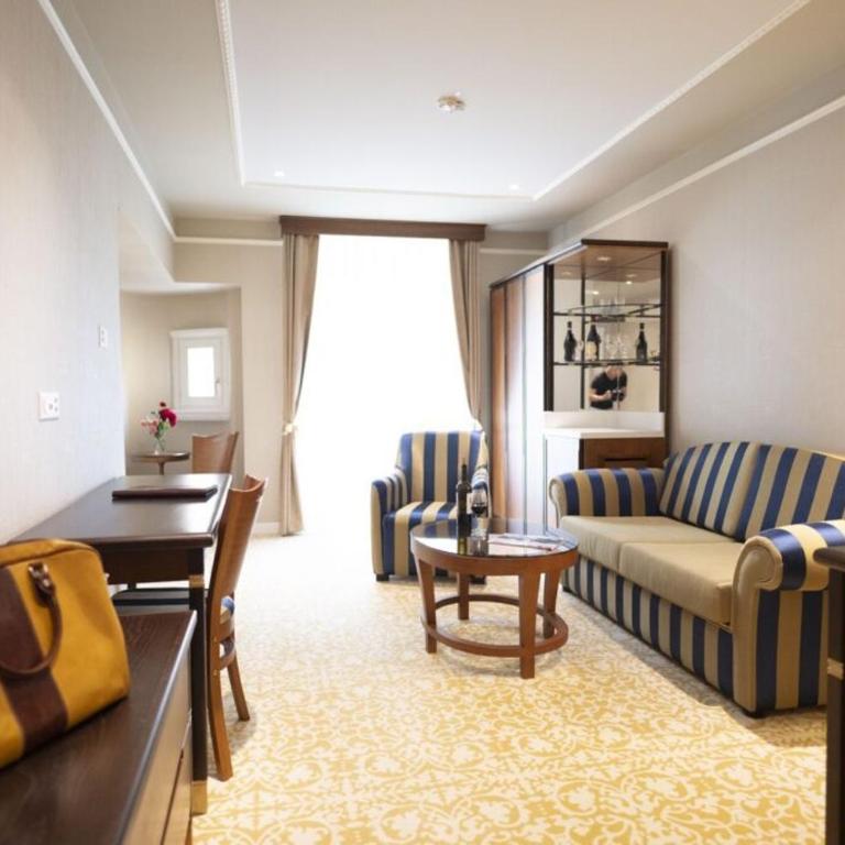 Scuol Palace - Culture, Nature & Health - Suite mit Gartenblick - 7