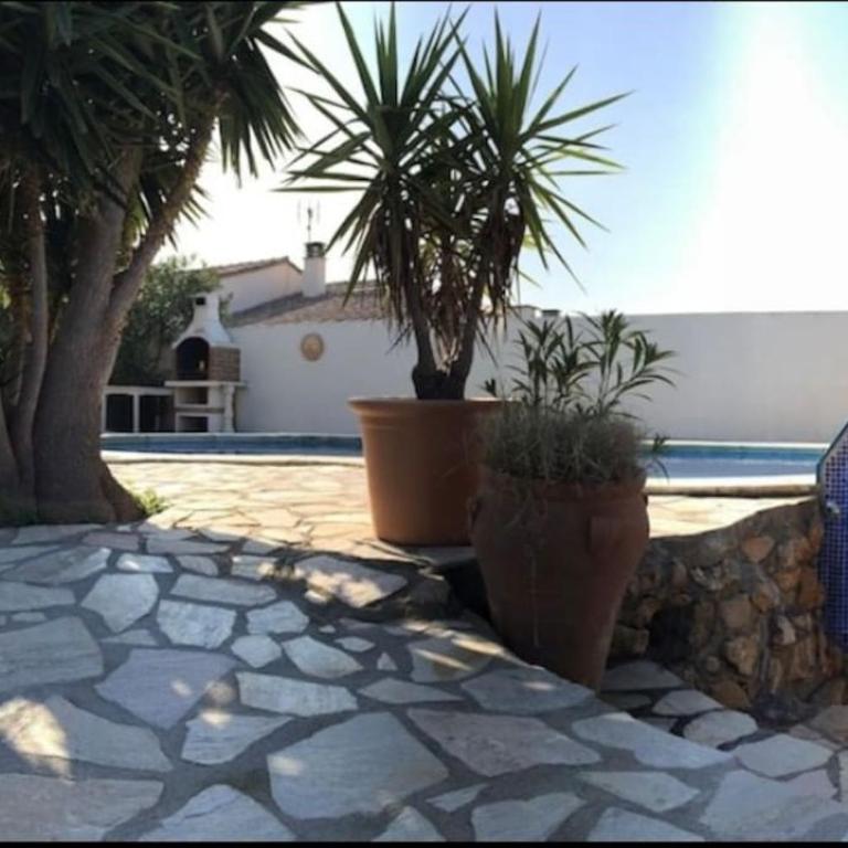 Detached Villa with Private Pool - Villa - 4