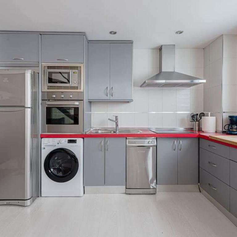 Atractive duplex next to Retiro Park - L4 - Two-Bedroom Apartment - 10