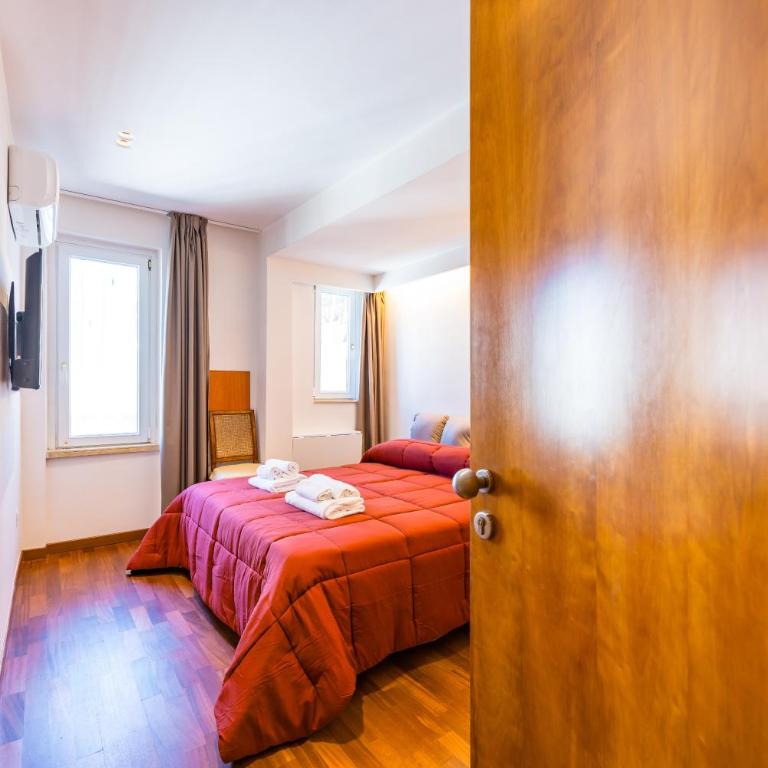 Chiave di Fuga by NapoliApartments - Camera Matrimoniale Piccola - 2