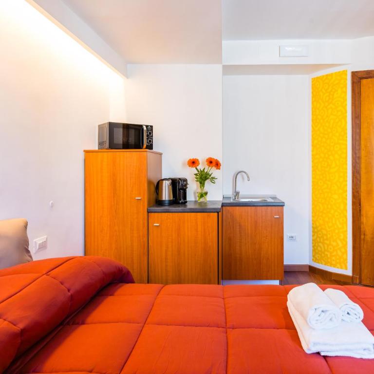 Chiave di Fuga by NapoliApartments - Camera Matrimoniale Piccola - 3