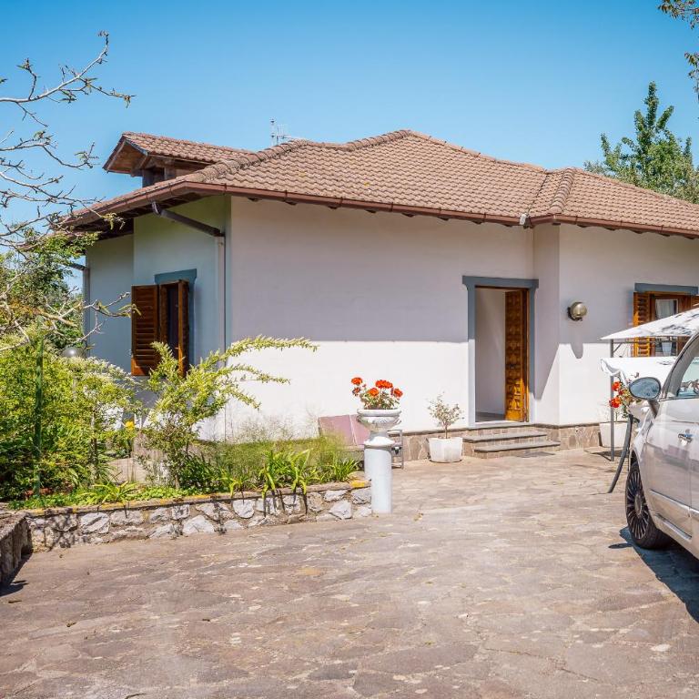 Villa Barby with garden and pool - Villa - 10