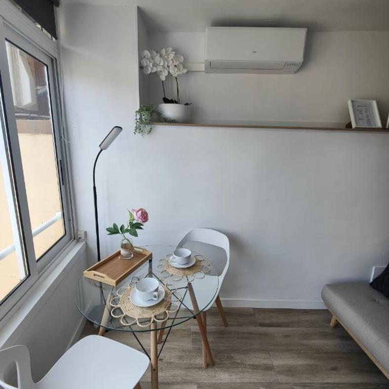 Pineda apartamento de playa - One-Bedroom Apartment - 2