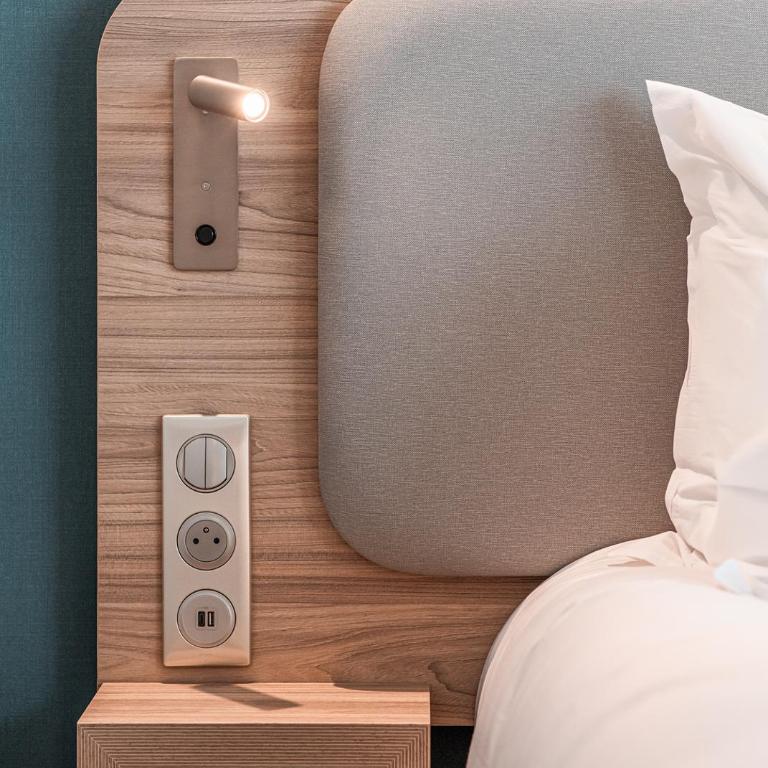 Holiday Inn Express Ajaccio by IHG - Chambre Lit Queen-Size Standard - Petit-Déjeuner Gratuit - 5