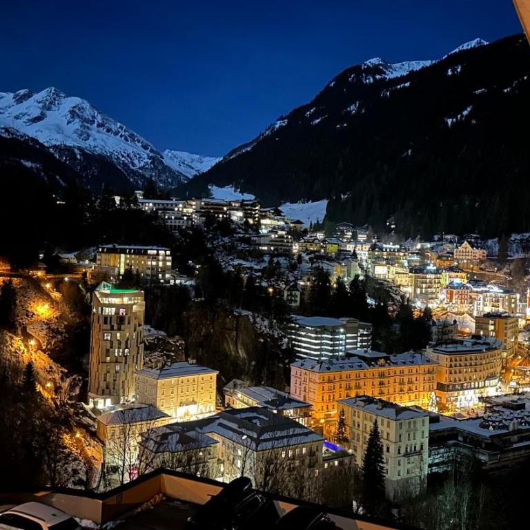 Exclusiv Panorama Spa DAS SCHILLER - Three-Bedroom Premium Apartment - 6
