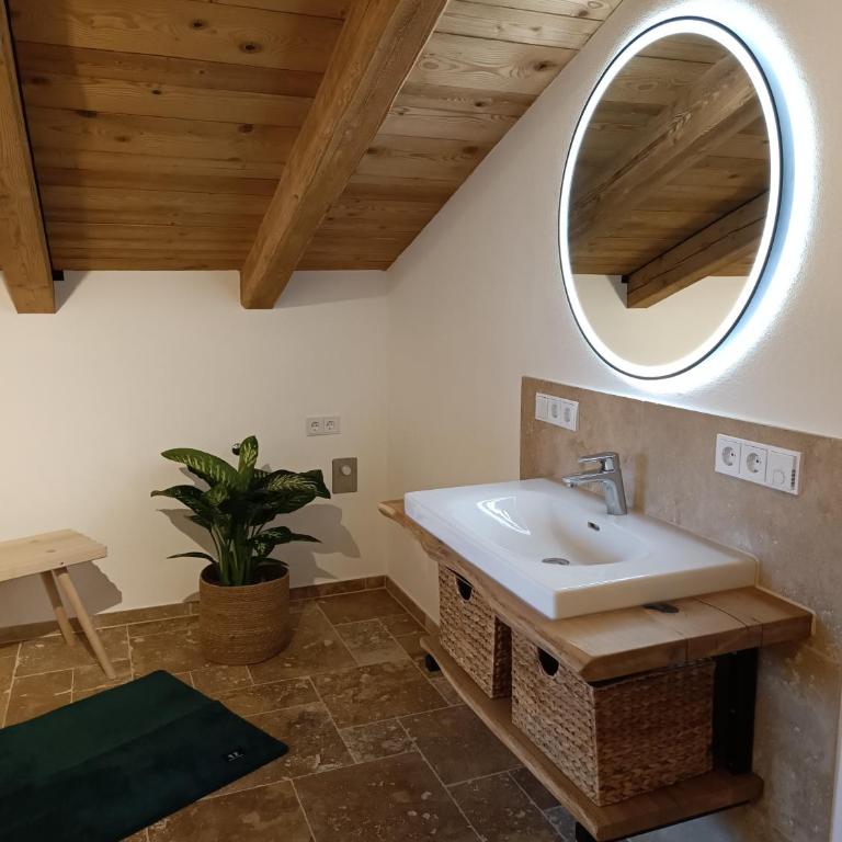 Antenbichllehen Ferienwohnungen - Apartment mit Terrasse - 16