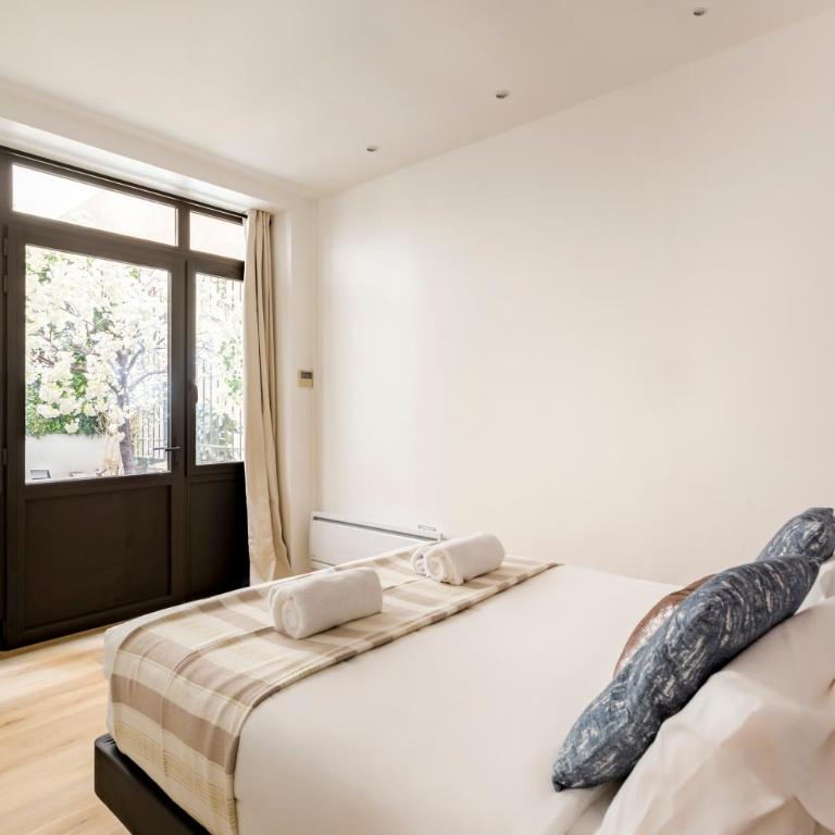 APT 10P 160m2 WITH TERACe - Appartement - 20