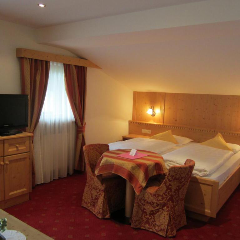 Hotel Ronce - Camera Quadrupla con Balcone - 1