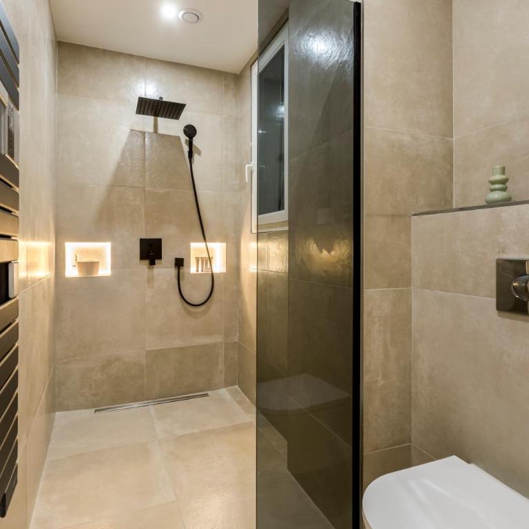 APT 10P 160m2 WITH TERACe - Appartement - 37