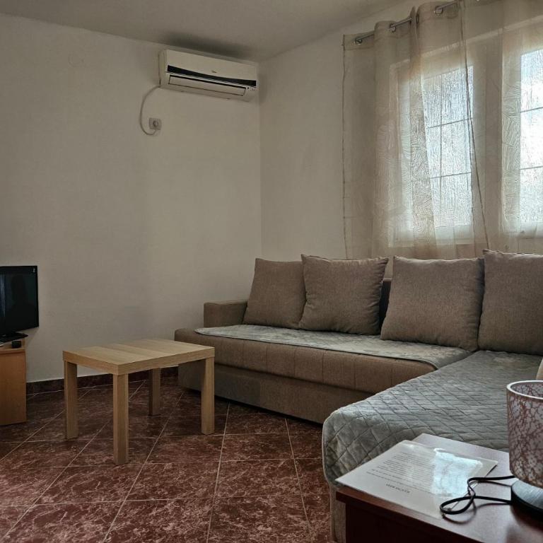 Apartmani Vujicic - One-Bedroom Apartment - 6