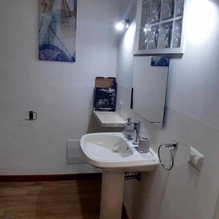 Casa Ribes Rooms, l'angolo tranquillo alle porte della città - Camera Matrimoniale con Bagno Privato - 11