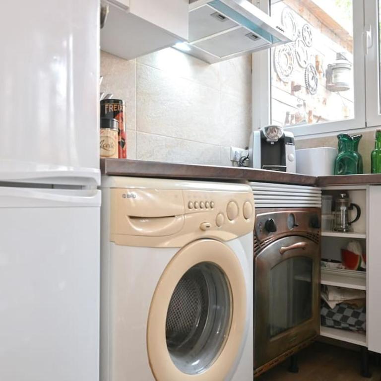For You Rentals Coqueto estudio céntrico TEMPORAL con piscina FCA340 - One-Bedroom Apartment - 16