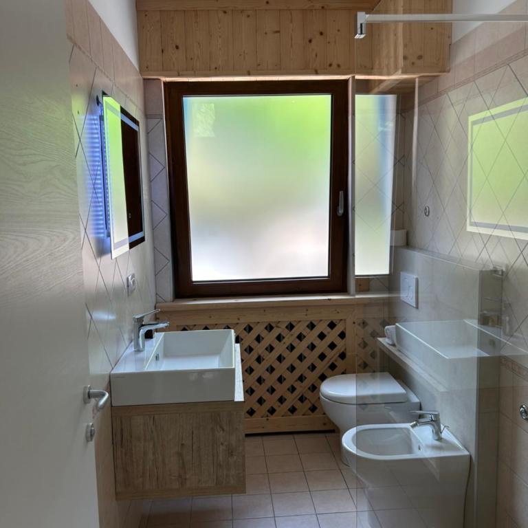 Casa Panorama - Ledro House - Two-Bedroom Apartment with Lake View - 12