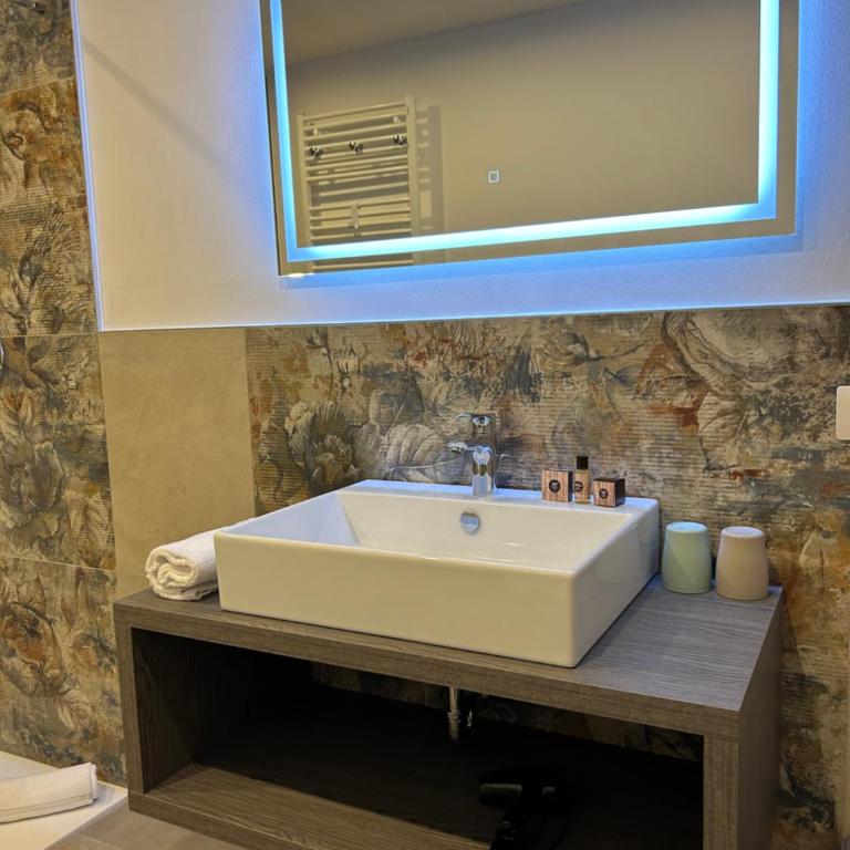 Casa Panorama - Ledro House - Two-Bedroom Apartment with Pool View - 13