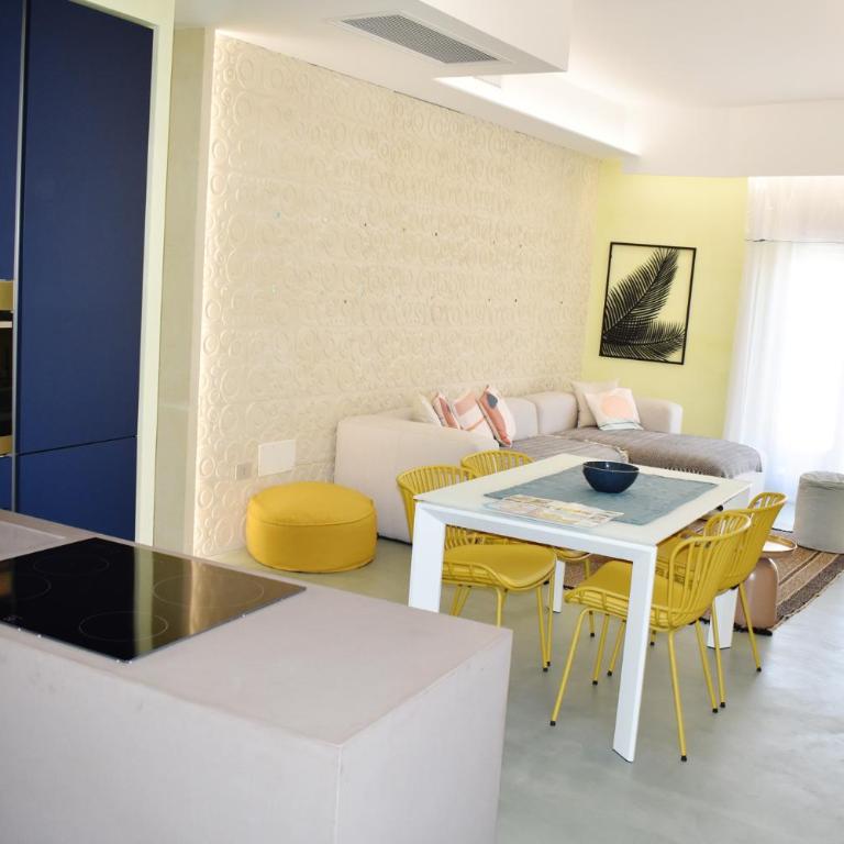 Bianco Mare Delfino Apartment - Three-Bedroom Apartment - 5