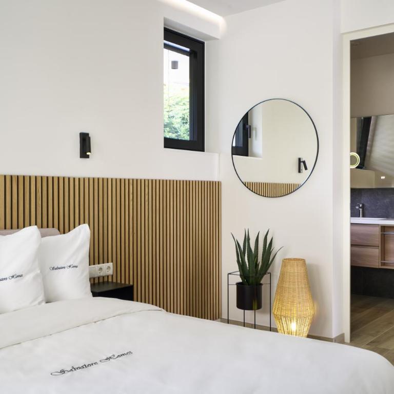 SalvatoreHomes - Luxury in the Centre of Bardolino with Private Jacuzzi & Direct Access to Infinity Pool - Casa Olivia - a 5 Star Luxury Collection at Lake Garda - Apartment with Pool View - 18