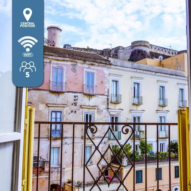 Storico Palazzo di Gaeta con abbonamento auto - Three-Bedroom Apartment - 1