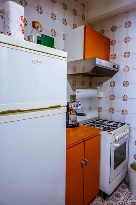 Storico Palazzo di Gaeta con abbonamento auto - Three-Bedroom Apartment - 6