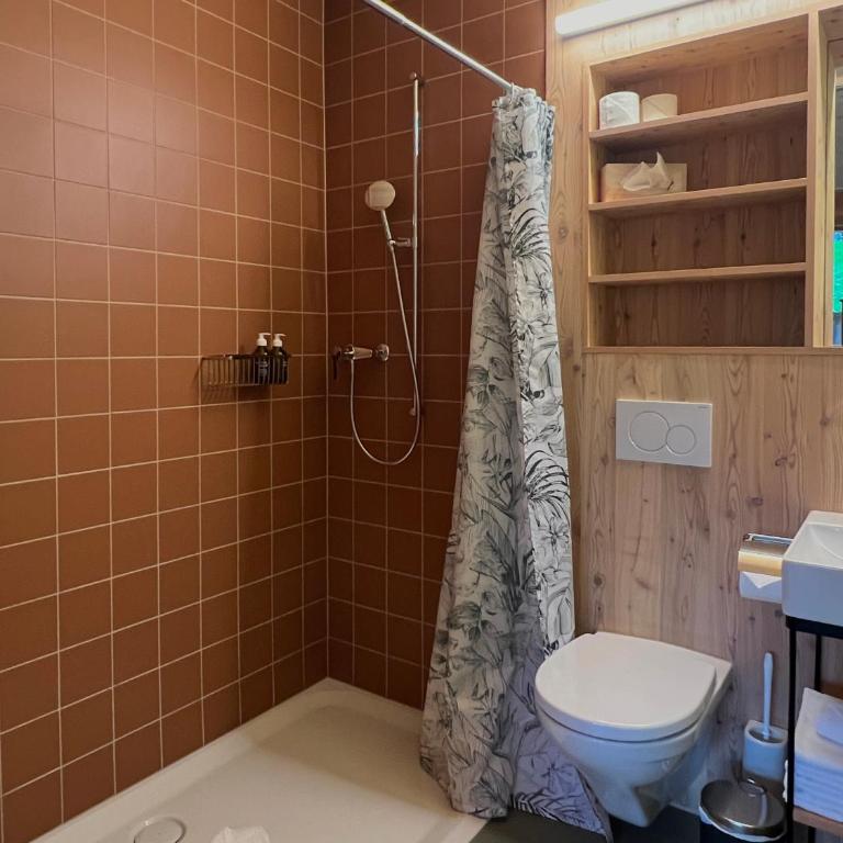 Berglodge Goms (Hotel) - Doppelzimmer - barrierefrei - 2