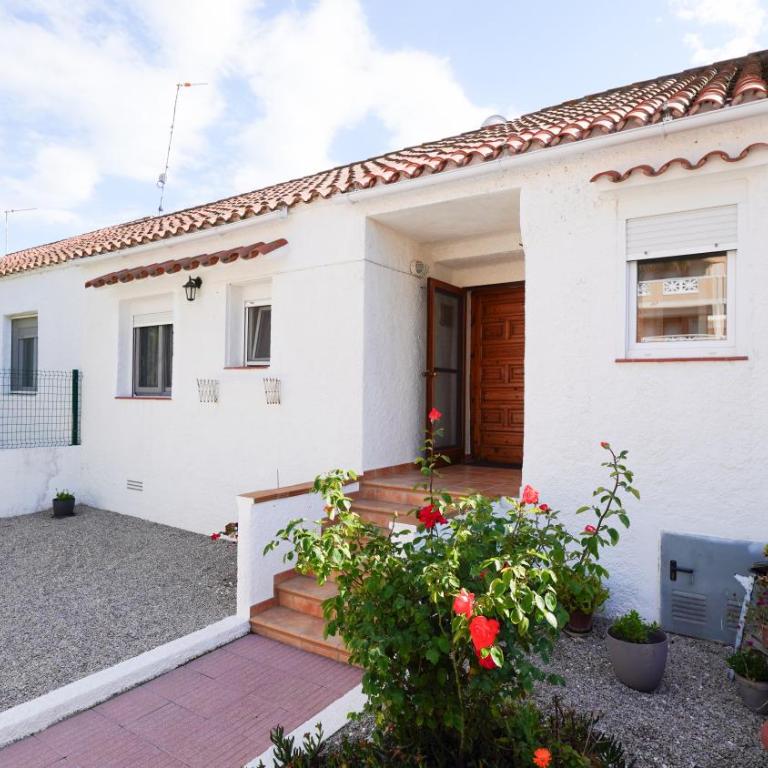 Casa Uly - Two-Bedroom House - 3