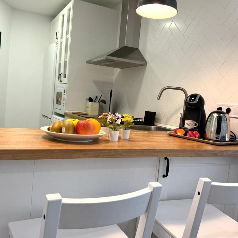 The eighth wonder! Views and location - Apartment with Sea View - 9