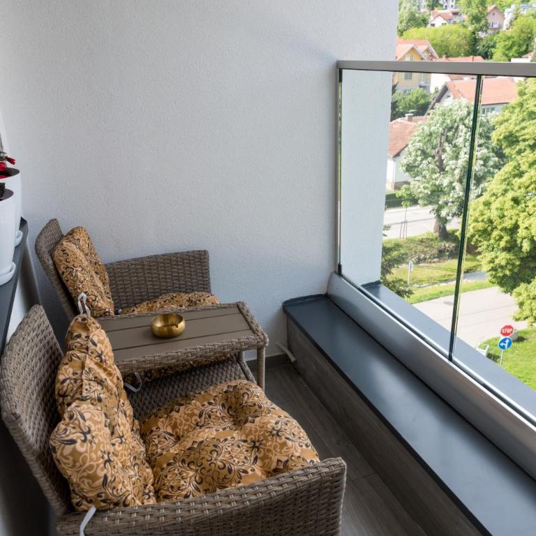 Apartmani Central 14 & Free parking garage - Apartman sa 1 Spavaćom Sobom - 15