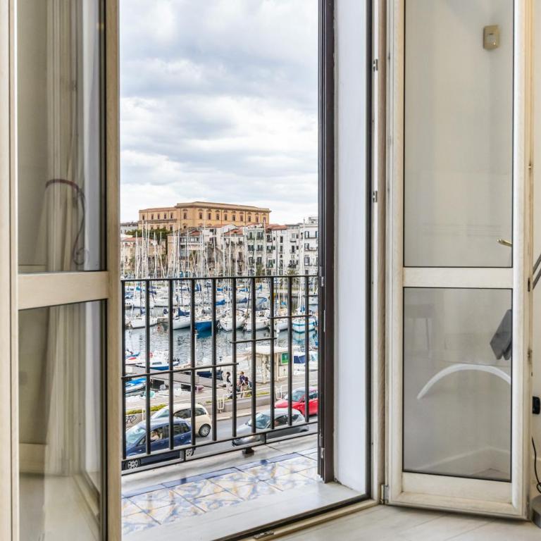 GuestHost - La Cala Sea View Apartment with Balconies - Appartamento con 2 Camere da Letto - 2
