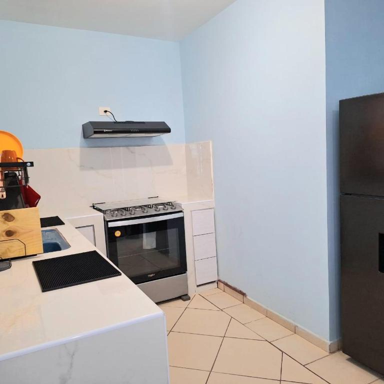 Residencia Los Hebreos - Two-Bedroom House - 10