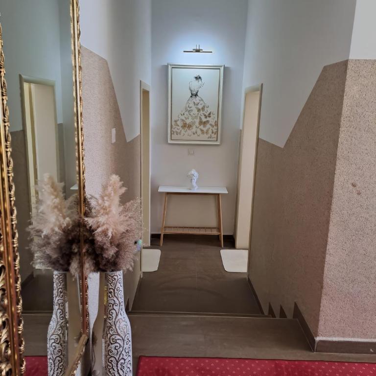Boulevard Apartments - Studio-Apartment - 2