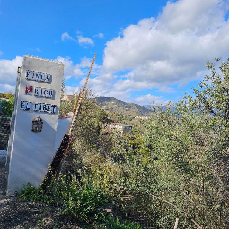 CASA LUXURY MADERA EN LAS MONTAÑAS DE TORROx - Chalet de 1 dormitorio - 81