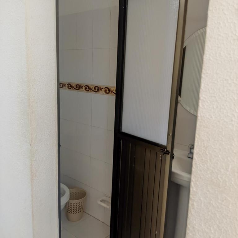 Hotel Club Social Villeta - Habitación Doble con baño privado - 14