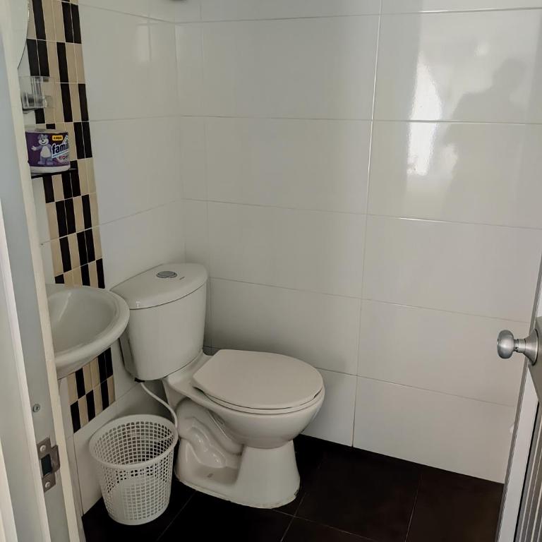 Hotel Club Social Villeta - Habitación Doble con baño privado - 18