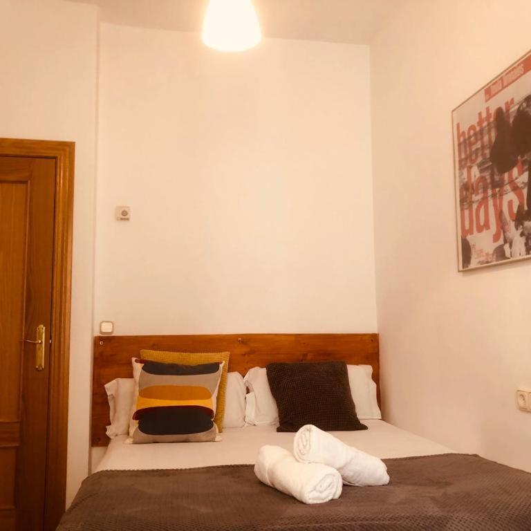 Holiday Granada Gran Via 1- PARKING GRATUITO - Two-Bedroom Apartment - 8