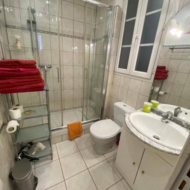 Cannes Privat Residence Holiday Apartments - Appartement 2 Chambres - Vue sur Ville - 1