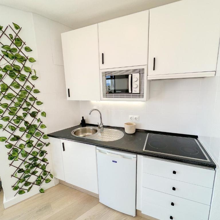 Palm Beach Aparment Sea Views - Apartamento de 1 dormitorio - 9