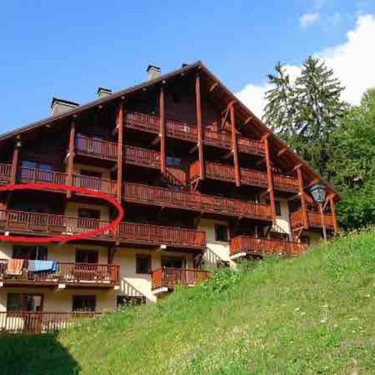 Oz en oisan APPART 6-8 PERS CHALET DES NEIGES Piscine -Sauna - Appartement 3 Chambres - 24