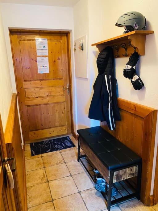Oz en oisan APPART 6-8 PERS CHALET DES NEIGES Piscine -Sauna - Appartement 3 Chambres - 27