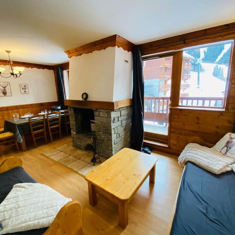 Oz en oisan APPART 6-8 PERS CHALET DES NEIGES Piscine -Sauna - Appartement 3 Chambres - 32