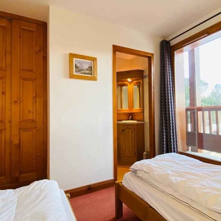 Oz en oisan APPART 6-8 PERS CHALET DES NEIGES Piscine -Sauna - Appartement 3 Chambres - 39