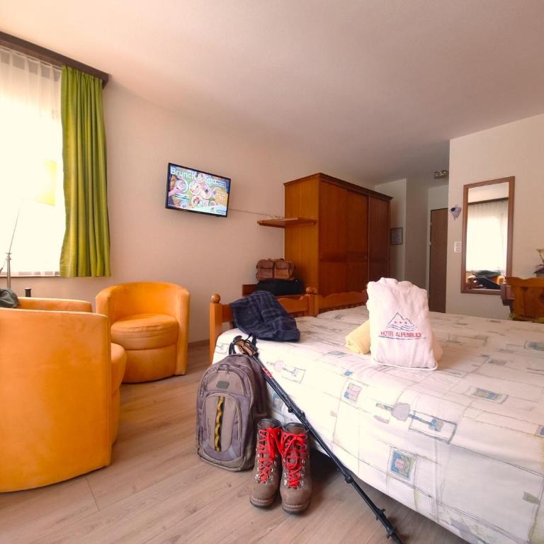 Hotel Alpenblick-Leukerbad-Therme - Doppelzimmer mit Balkon, Zugang zum Spa und Seilbahnnutzung - 4