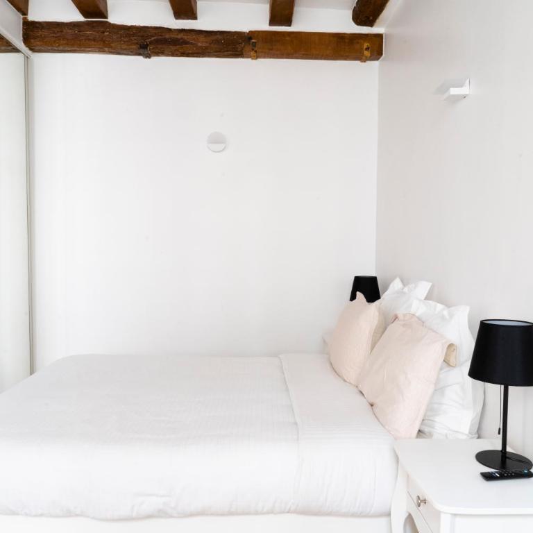 Le 64 Rue Chapon - Studio-Apartment - 8