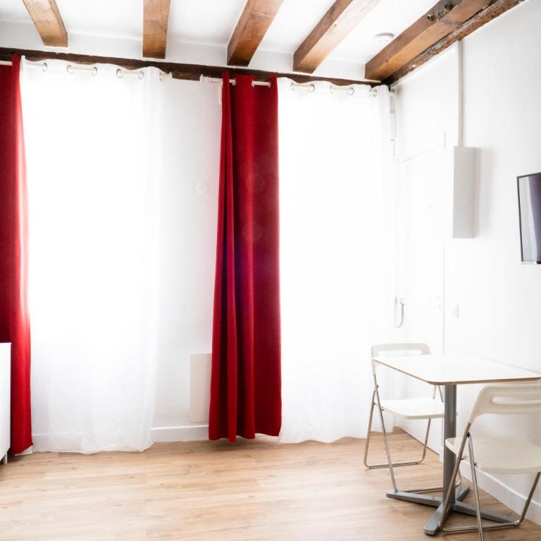 Le 64 Rue Chapon - Studio-Apartment - 1
